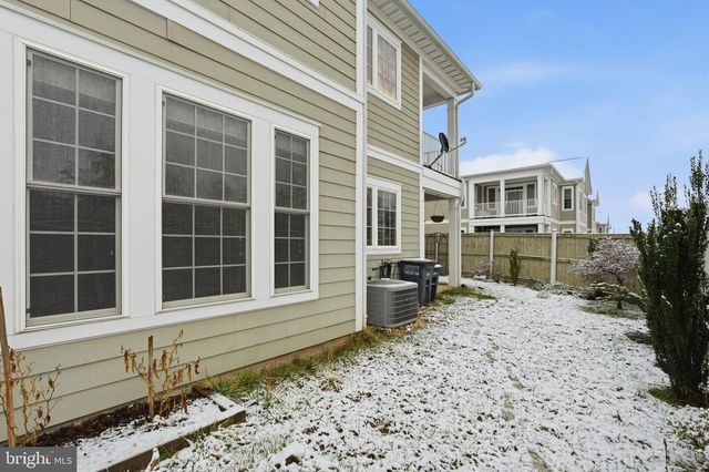 44025 VAIRA TER, Chantilly, VA 20152