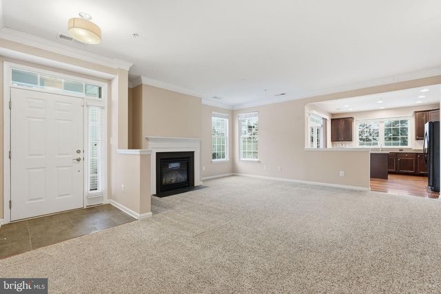 44025 VAIRA TER, Chantilly, VA 20152