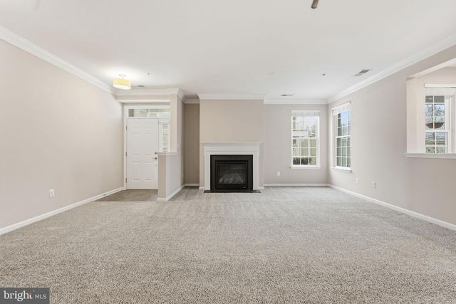 44025 VAIRA TER, Chantilly, VA 20152