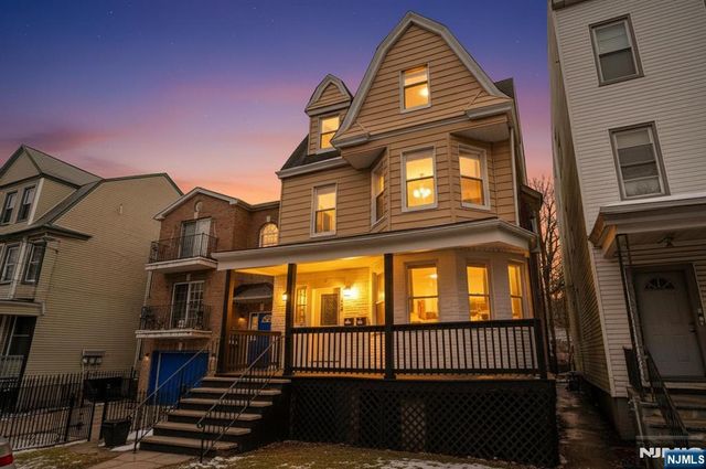 120 S 7th Street, Newark, NJ 07107