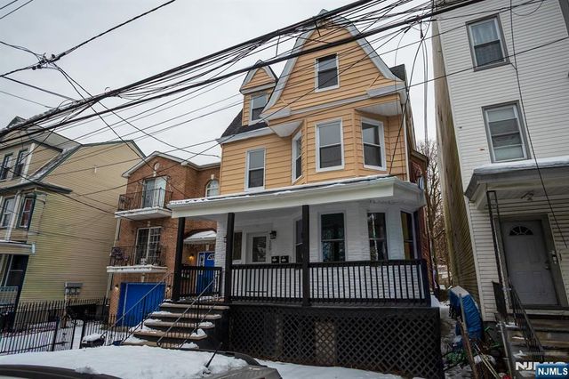 120 S 7th Street, Newark, NJ 07107