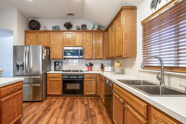 5112 Golden Wheat Lane, Mckinney, TX 75070