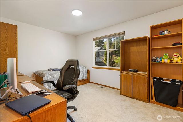 27630 NE Quail Creek Drive, Redmond, WA 98053