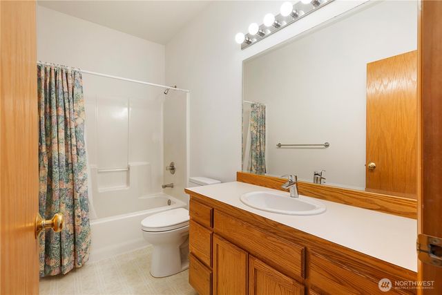 27630 NE Quail Creek Drive, Redmond, WA 98053