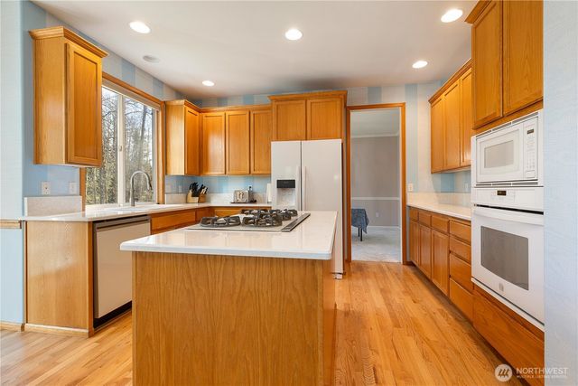 27630 NE Quail Creek Drive, Redmond, WA 98053