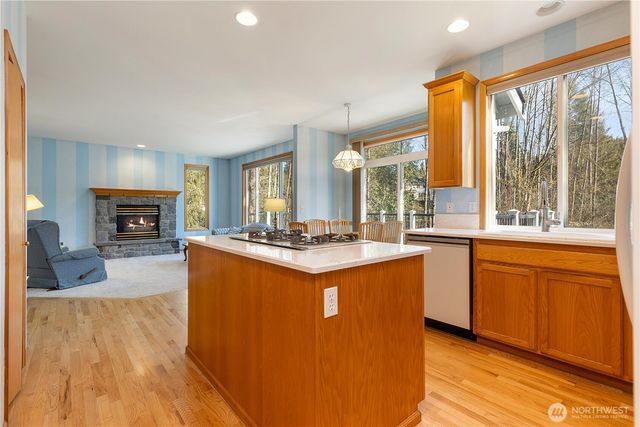 27630 NE Quail Creek Drive, Redmond, WA 98053