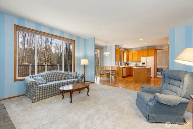 27630 NE Quail Creek Drive, Redmond, WA 98053