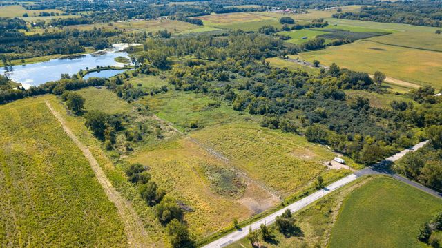 0000 Green Road, Harvard, IL 60033