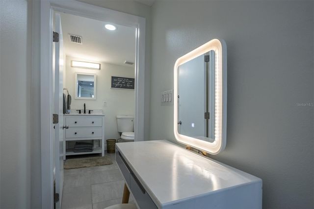 806 CHADSWORTH AVENUE, Seffner, FL 33584