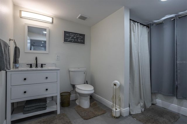 806 CHADSWORTH AVENUE, Seffner, FL 33584