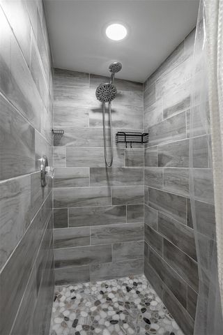 806 CHADSWORTH AVENUE, Seffner, FL 33584