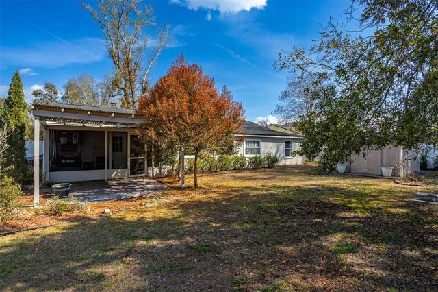 806 CHADSWORTH AVENUE, Seffner, FL 33584