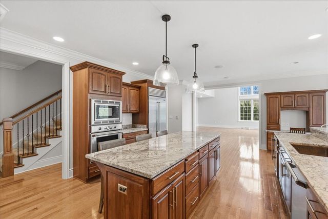 112 Mirage DRIVE, Cranberry Twp, PA 16066