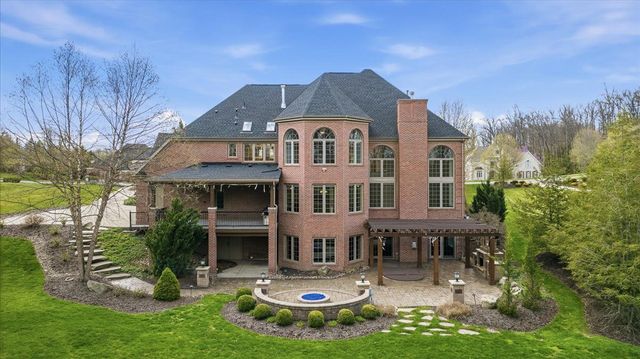 112 Mirage DRIVE, Cranberry Twp, PA 16066