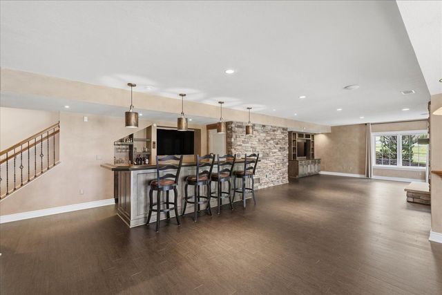 112 Mirage DRIVE, Cranberry Twp, PA 16066