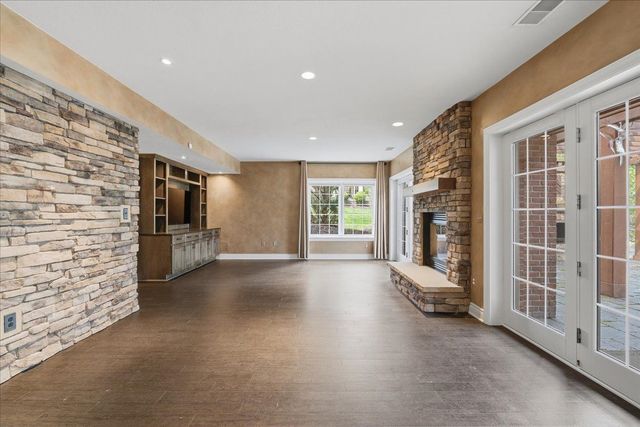 112 Mirage DRIVE, Cranberry Twp, PA 16066