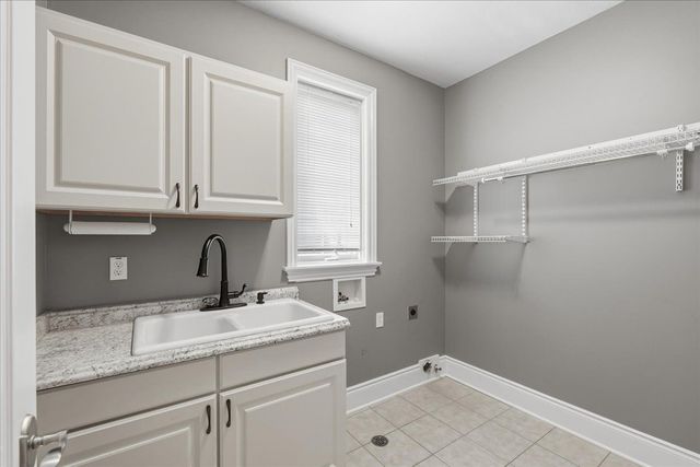 112 Mirage DRIVE, Cranberry Twp, PA 16066