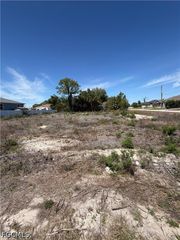 2415 Conway AVE N, Lehigh Acres, FL 33971