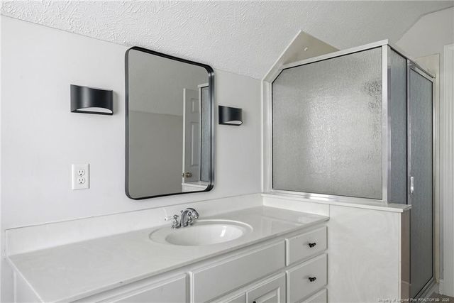 1302 Oakridge Boulevard, Lumberton, NC 28358