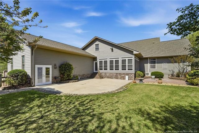 1302 Oakridge Boulevard, Lumberton, NC 28358