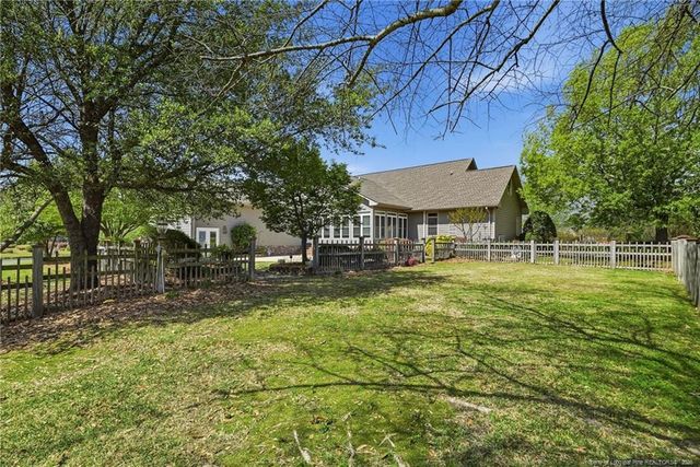 1302 Oakridge Boulevard, Lumberton, NC 28358