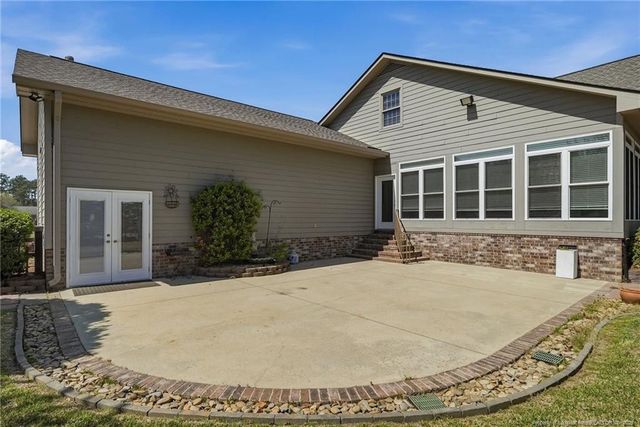 1302 Oakridge Boulevard, Lumberton, NC 28358