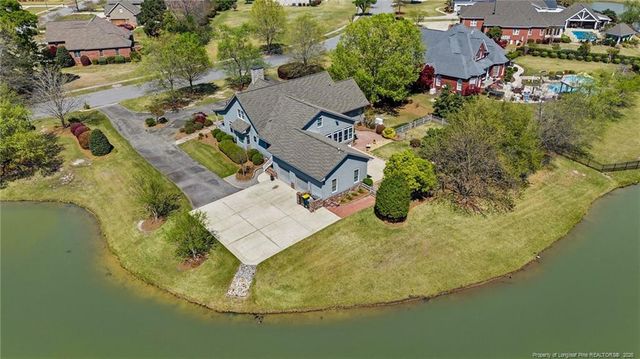 1302 Oakridge Boulevard, Lumberton, NC 28358