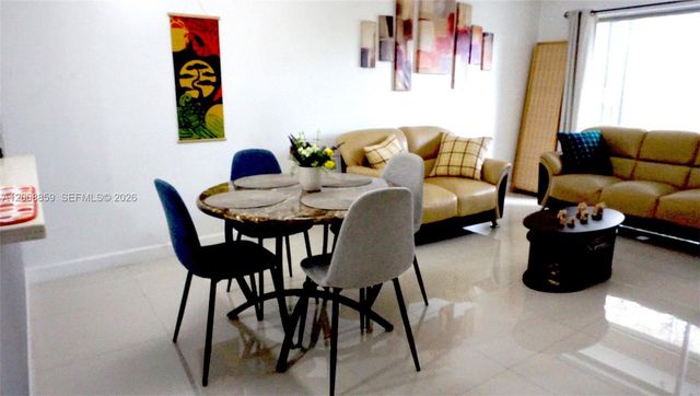 8818 W Mcnab Rd 303, Tamarac, FL 33321