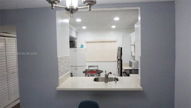 8818 W Mcnab Rd 303, Tamarac, FL 33321