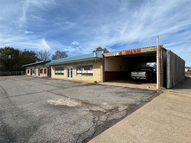 6421 E State Highway 31, Murchison, TX 75778