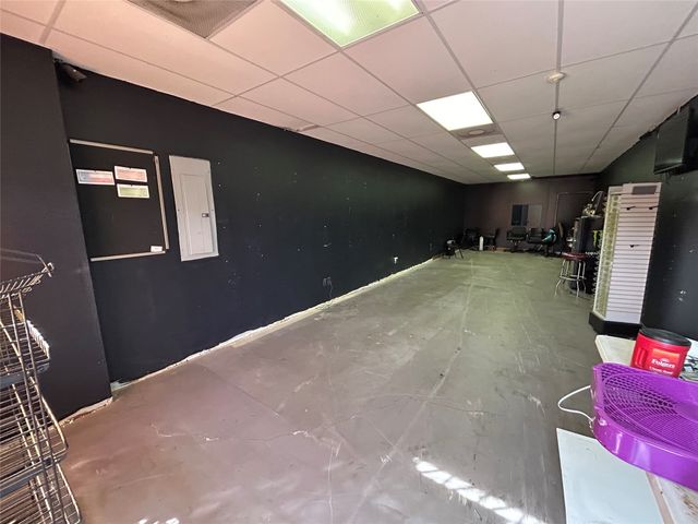 6421 E State Highway 31, Murchison, TX 75778