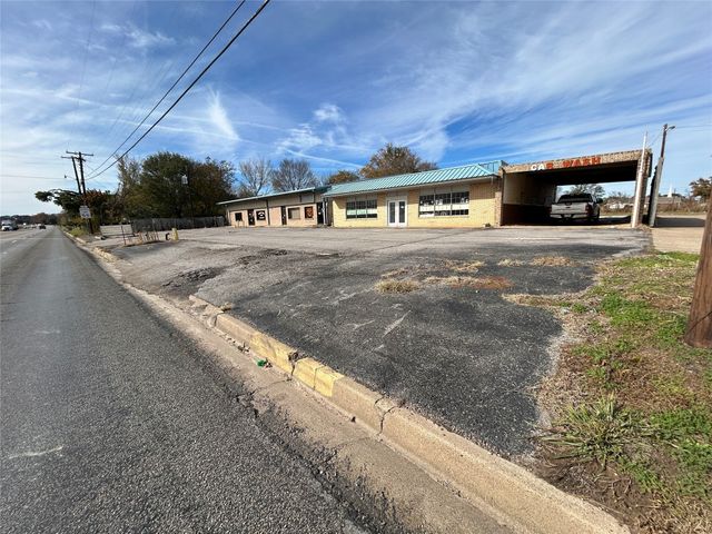 6421 E State Highway 31, Murchison, TX 75778