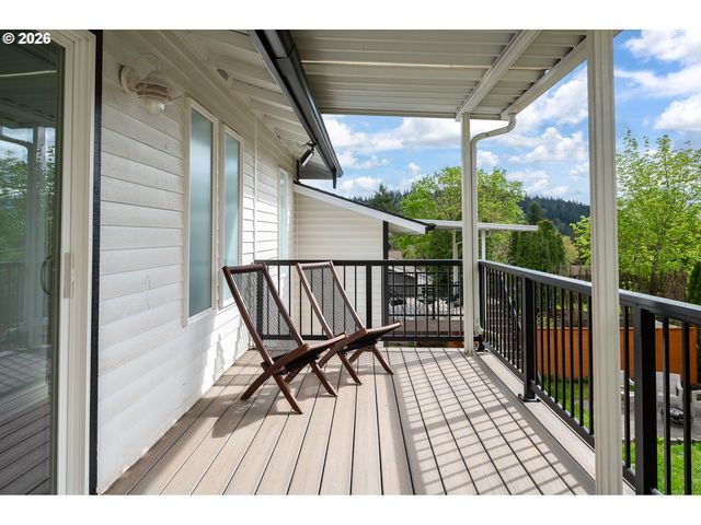 11835 Se VALLEY VIEW Ter, Happy Valley, OR 97086