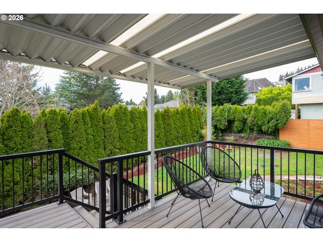 11835 Se VALLEY VIEW Ter, Happy Valley, OR 97086