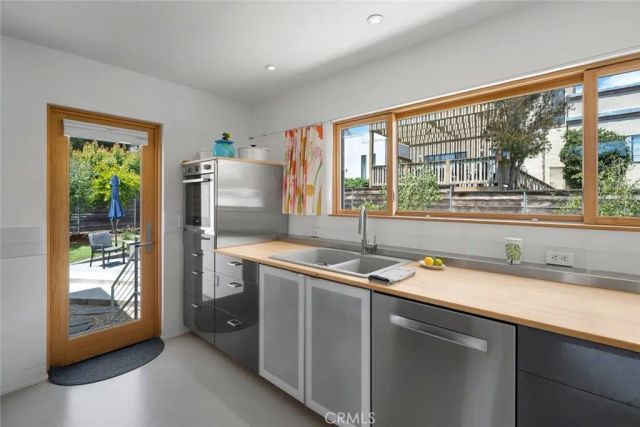 552 Perkins Lane, San Luis Obispo, CA 93401