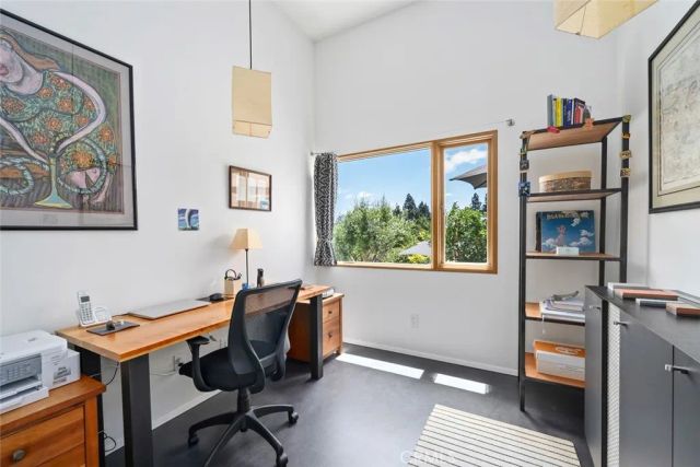 552 Perkins Lane, San Luis Obispo, CA 93401