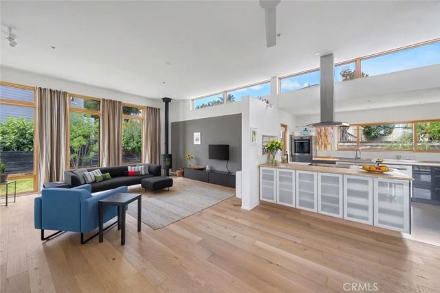 552 Perkins Lane, San Luis Obispo, CA 93401