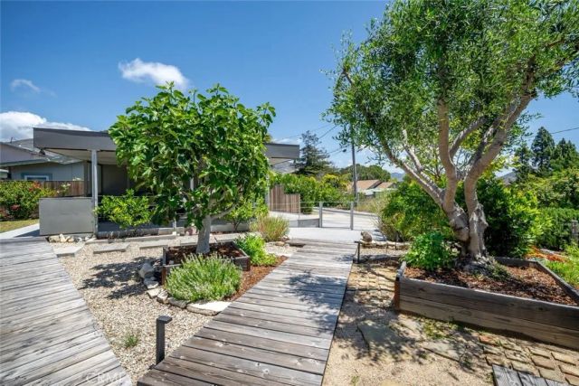 552 Perkins Lane, San Luis Obispo, CA 93401