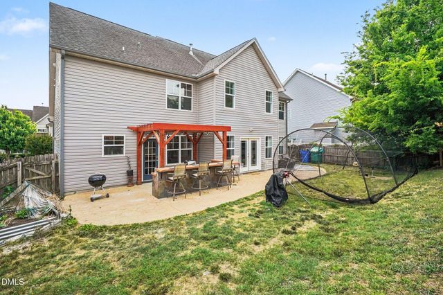 219 E Quailwood Drive, Fuquay Varina, NC 27526