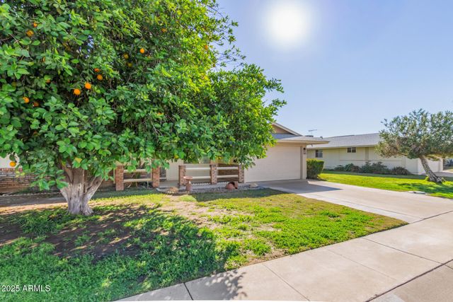 10407 W DESERT FOREST Circle, Sun City, AZ 85351