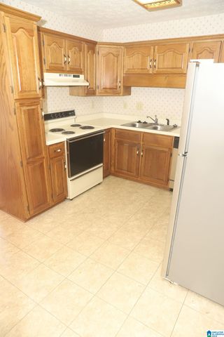 1519 CAMBRIDGE PLACE, Anniston, AL 36207