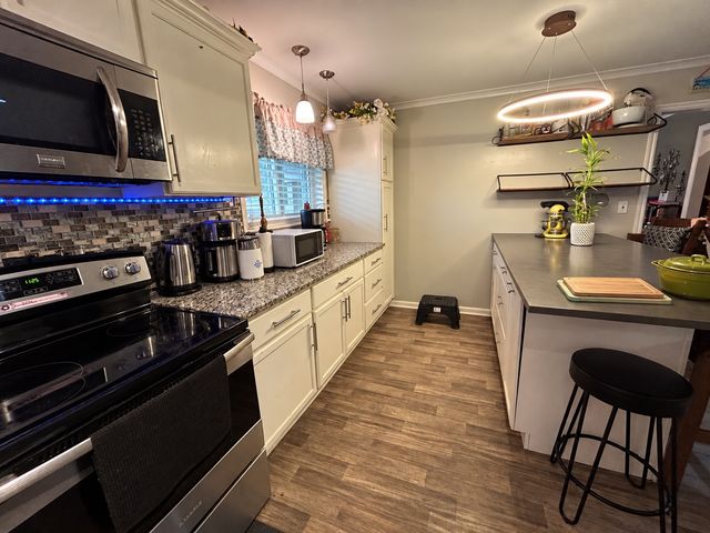 5138 S Birmingham Place E, Tulsa, OK 74105