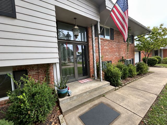 5138 S Birmingham Place E, Tulsa, OK 74105