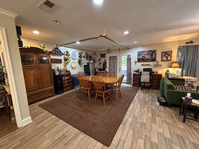 5138 S Birmingham Place E, Tulsa, OK 74105