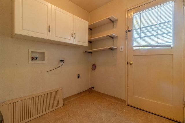 6960 N Pershing Ave, Stockton, CA 95207