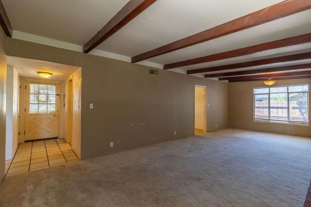 6960 N Pershing Ave, Stockton, CA 95207