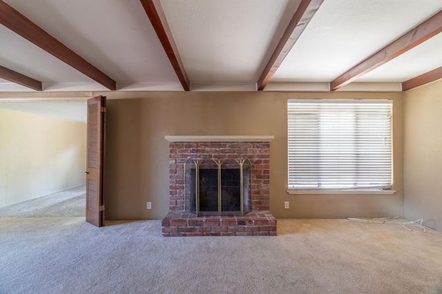 6960 N Pershing Ave, Stockton, CA 95207