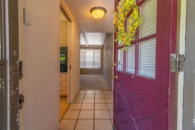 6960 N Pershing Ave, Stockton, CA 95207