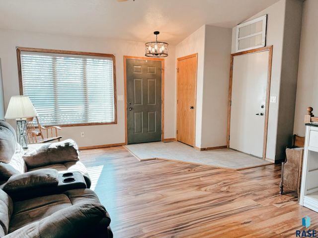 203 S West Ave Avenue, Crooks, SD 57020