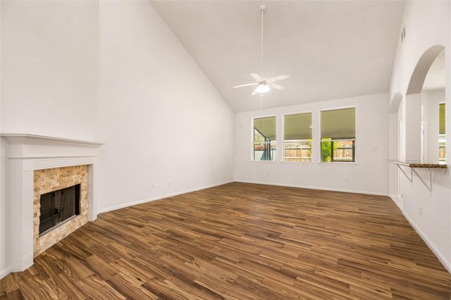 6014 Crestford Park Lane, Houston, TX 77084